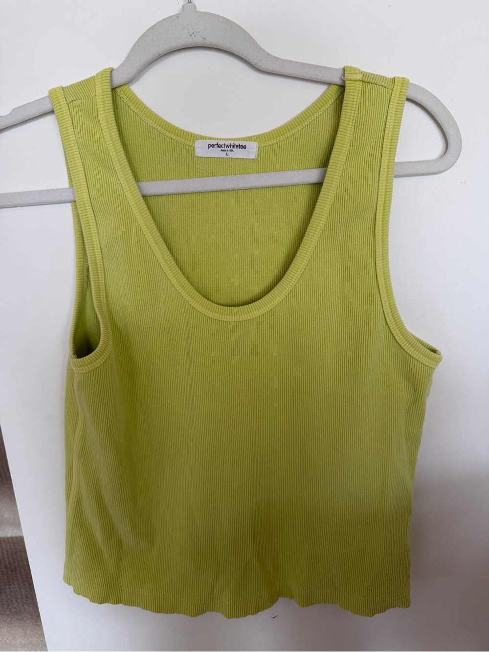perfectwhitetee Ribbed blondie Top L